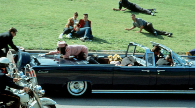 Όλες οι «βόμβες» από τα απόρρητα έγγραφα της δολοφονίας Κένεντι -Τι λένε για μυστικές υπηρεσίες, Μόσχα, Κάστρο, σκοπευτή