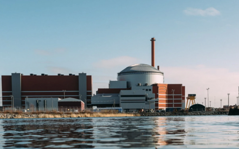 Ραδιενεργή διαρροή από τον μεγαλύτερο πυρηνικό αντιδραστήρα στην Ευρώπη