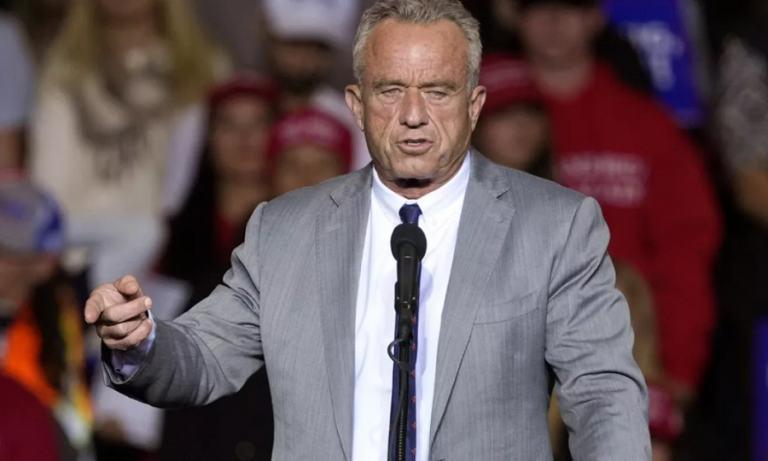 ΑΝΩ ΚΑΤΩ ΤΟΥΣ ΕΧΕΙ ΚΑΝΕΙ Ο ΚΕΝΕΝΤΙ: ΑΚΥΡΩΝΕΙ ΠΑΝΑΚΡΙΒΕΣ ΕΠΙΤΡΟΠΕΣ ΓΙΑ ΤΑ ΕΜΒΟΛΙΑ COVID 19 ΚΑΙ ΓΡΙΠΗΣ – ΣΤΟ ΜΙΚΡΟΣΚΟΠΙΟ ΚΑΙ Η ΕΛΛΗΝΙΚΗ ΙΑΤΡΙΚΗ ΚΟΙΝΟΤΗΤΑ – ΠΟΙΟΙ ΑΝΤΙΔΡΟΥΝ