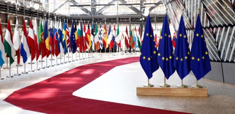 ΤΟ ΣΥΜΒΟΥΛΙΟ ΤΗΣ ΦΡΙΚΗΣ