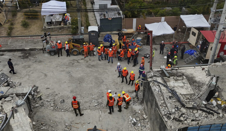 Tραγωδία δίχως τέλος στη Δομινικανή Δημοκρατία: Στους 218 έφτασαν οι νεκροί από κατάρρευση οροφής νυχτερινού κέντρου