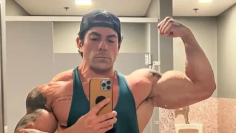 «Έφυγε» στα 32 του ο γνωστός bodybuilder και πορνοστάρ Damien Stone