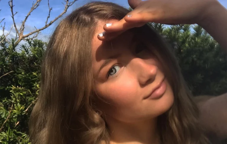 «Έφυγε» από τη ζωή γνωστή influencer σε ηλικία μόλις 21 ετών