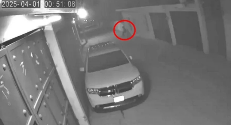 Μεξικό: Απόκοσμα πλάνα του «ακέφαλου καβαλάρη»- Καλπάζει σε δρόμο με το άλογο