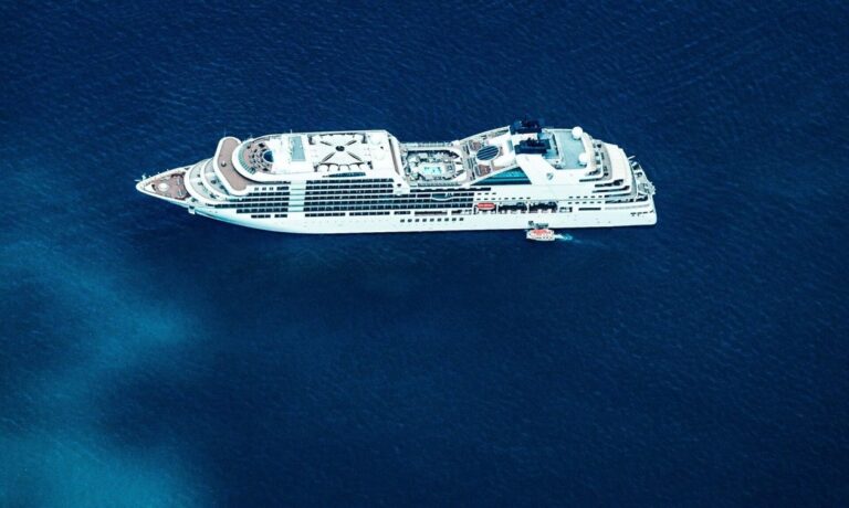 Χανιά: Μάγειρας εντοπίστηκε χωρίς τις αισθήσεις του σε κρουαζιερόπλοιο