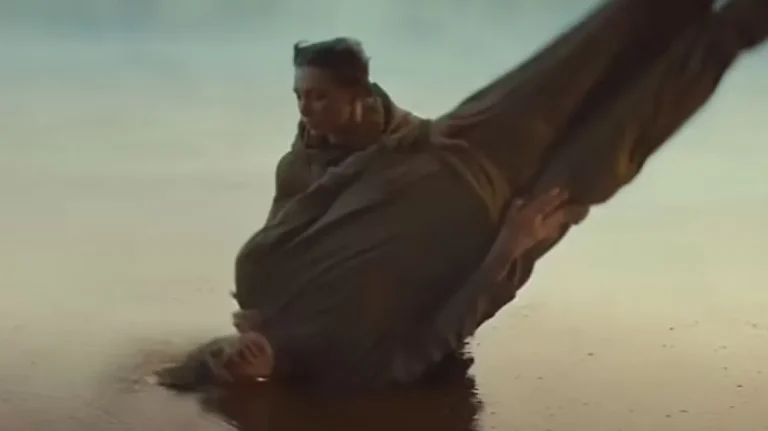 Βρετανία: Σάλος με διαφήμιση fast food – Πάνω από 1.000 καταγγελίες ότι «χλευάζει τη βάπτιση του Χριστού»