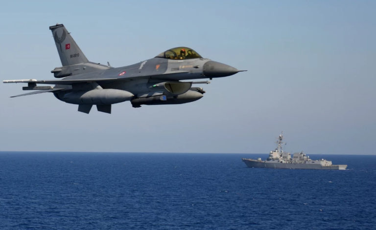 Νέες τουρκικές παραβιάσεις στο Αιγαίο