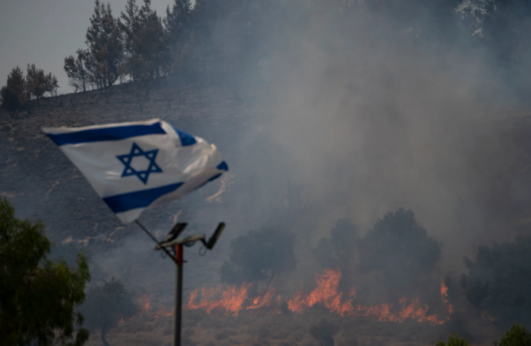 Ελλάδα, Κύπρος, Ιταλία στέλνουν αεροσκάφη στο Ισραήλ για τις πυρκαγιές – «Η αλληλεγγύη της ΕΕ στην πράξη» λέει η Φον ντερ Λάιεν