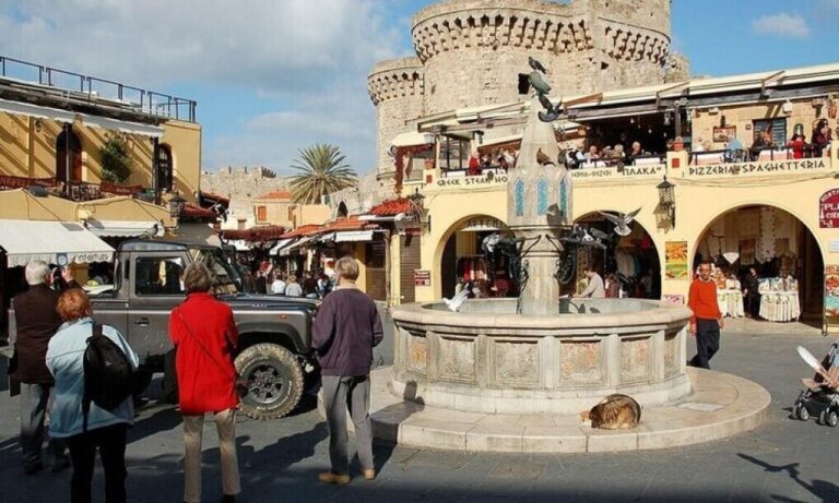 Γιατί φεύγουν πανικόβλητοι Βρετανοί τουρίστες από την Τουρκία για την Ελλάδα;