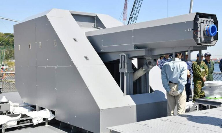 Η Ιαπωνία παρουσίασε δημοσίως το πρώτο ηλεκτρομαγνητικό πυροβόλο του κόσμου