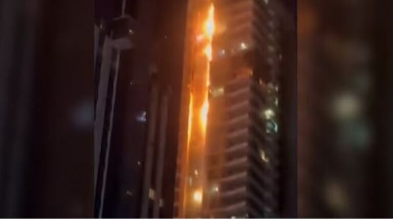 Τρόμος στο Dubai: Στις φλόγες ουρανοξύστης 67 ορόφων – Μαζική εκκένωση 3.820 ενοίκων, συγκλονιστικό βίντεο!