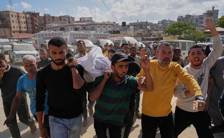 Οργή για τα πυρά κατά τη διανομή βοήθειας στη Γάζα με δεκάδες νεκρούς: Έρευνα ζητά ο ΟΗΕ – «Τι αίσχος», απαντά το Ισραήλ