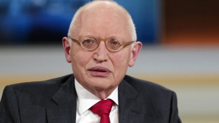 Παραδοχή Verheugen (Πρώην επίτροπος ΕΕ): Οι κυρώσεις στη Ρωσία γυρνούν μπούμερανγκ και πλήττουν την Ευρώπη