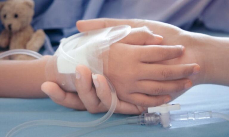 ΗΠΑ: Τραγικός θάνατος παιδιού από παράσιτο που «τρώει» τον εγκέφαλο