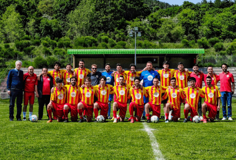 Ιταλία: 30χρονος ποδοσφαιριστής ξεψύχησε μπροστά στα μάτια της μητέρας του