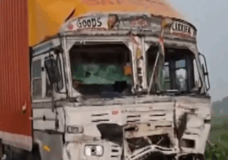 Τραγωδία στην Ινδία: Φορτηγό συγκρούστηκε με όχημα προσκυνητών – Οκτώ νεκροί, πάνω από 40 τραυματίες
