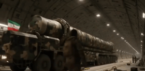 Το Ιράν προετοιμάζεται για πόλεμο: Γίνονται καταφύγια τα υπόγεια πάρκινγκ στην Τεχεράνη