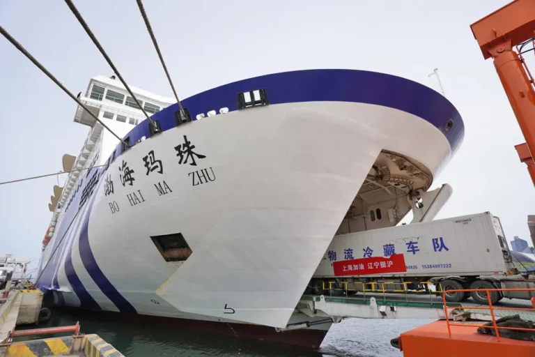 HΠΑ: «Οι Κινέζοι κατασκευάζουν στόλο από ferry boats για να κάνουν απόβαση στην Ταϊβάν»!