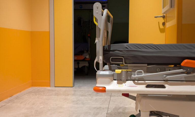 Μετά τη Γαλλία η Γερμανία: Σχέδιο υγειονομικής περίθαλψης του Βερολίνου σε περίπτωση πολέμου