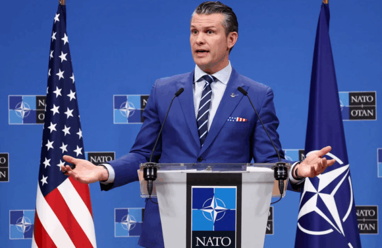 Ο Υπουργός Πολέμου καλεί όλους τους Στρατηγούς και τους Ναυάρχους σε συνάντηση την επόμενη εβδομάδα.Tι έρχεται;