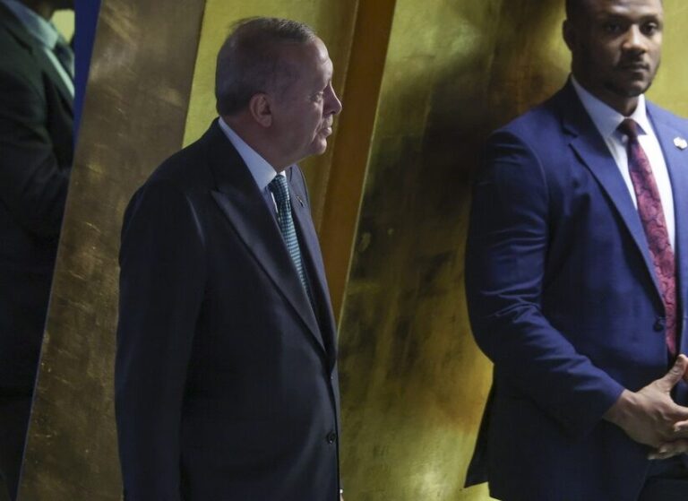 Πόσο “αθώα” είναι η ακύρωση της συνάντησης Μητσοτάκη-Ερντογάν;