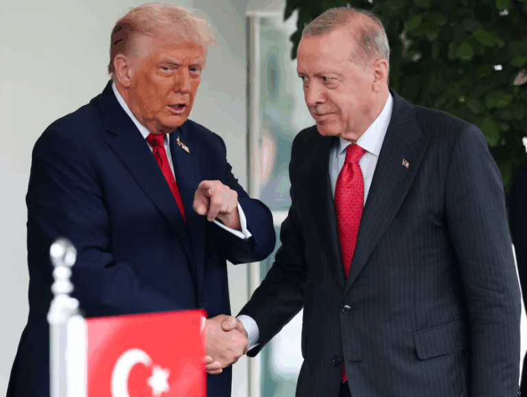Τραμπ: Μπορούμε εύκολα να κάνουμε συμφωνία για τα F-35, αλλά ο Ερντογάν πρέπει πρώτα να κάνει κάτι για εμάς