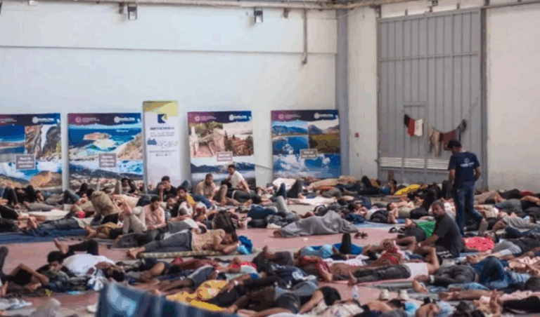 Συμπλοκές μεταξύ μεταναστών για το φαγητό στην Αγιά