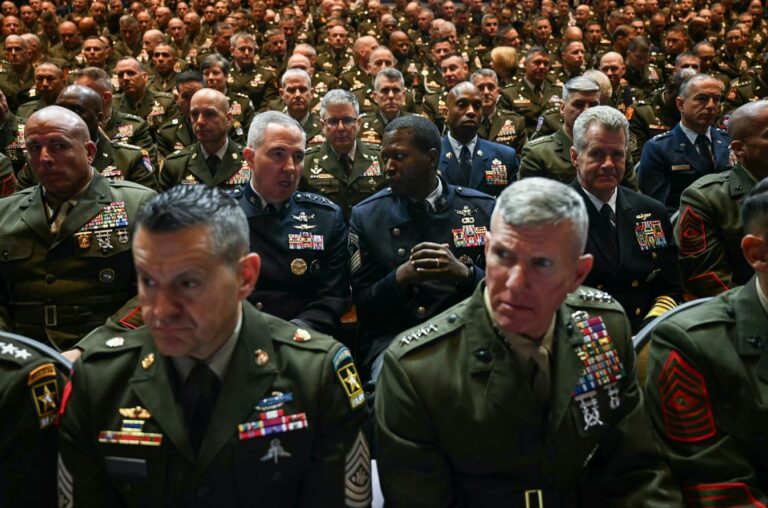 Τρομερό – Ιδού τι έγινε στη νύχτα των 800 στρατηγών στις ΗΠΑ: Ο Trump ντύθηκε Machiavelli και υπέταξε τον στρατό