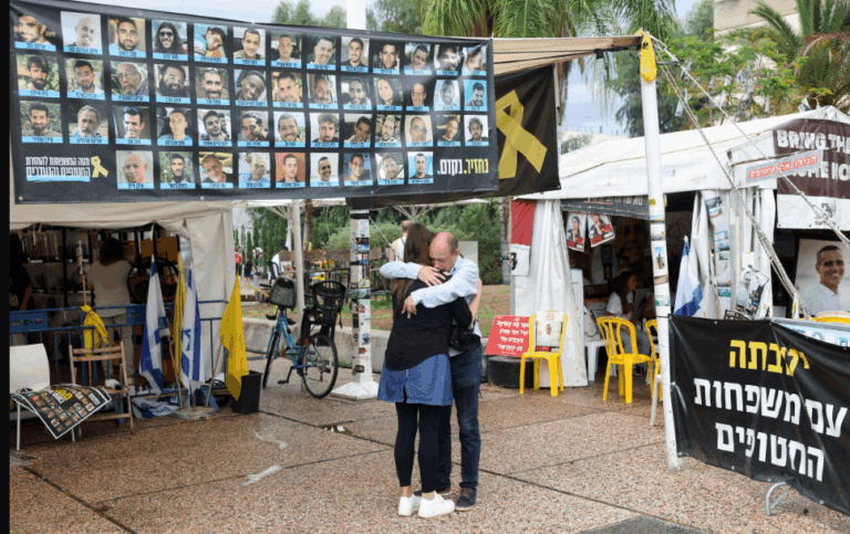 Τι φέρνει τελικά η συμφωνία για ειρήνη στη Γάζα -Έκαναν βήματα πίσω Ισραήλ και Χαμάς, τι ακολουθεί