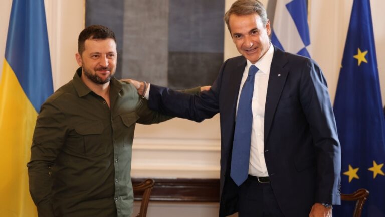Ο Zelensky έρχεται στην Αθήνα εντός Νοεμβρίου – Επικίνδυνα γεωπολιτικά παιχνίδια της κυβέρνησης Μητσοτάκη