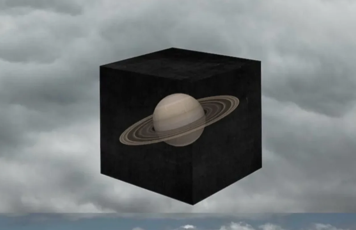 Ο συμβολισμός του Κρόνου και του μαύρου κύβου απο την εξουσία ελέγχου.