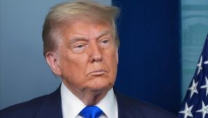 Trump: Έχω γίνει… ΟΗΕ, σταμάτησα 8 πολέμους σε 11 μήνες – Δεν κάνει τίποτα για την Ουκρανία