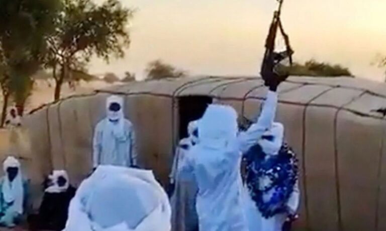 Τραγωδία σε γάμο: Καλεσμένος σκότωσε κατά λάθος τον γαμπρό – Ακολούθησε μακελειό με 57 νεκρούς