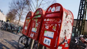 Τέλος εποχής για τα ταχυδρομεία στη Δανία: Γίνεται η πρώτη χώρα της Ευρώπης που τα καταργεί