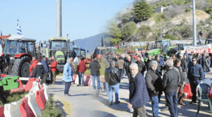 Μπλόκο στη γέφυρα του Εύηνου – Οι αγρότες σχεδιάζουν να αποκλείσουν το αεροδρόμιο των Ιωαννίνων