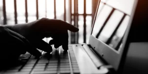 Νέα Ζηλανδία: Ένοχος για κατοχή παιδικής πορνογραφίας και κτηνοβασίας ο πρώην υπαρχηγός της Αστυνομίας