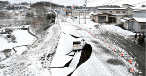 Ιαπωνία: 30 τραυματίες μετά τον ισχυρό σεισμό 7,6 Ρίχτερ και το τσουνάμι που ακολούθησε
