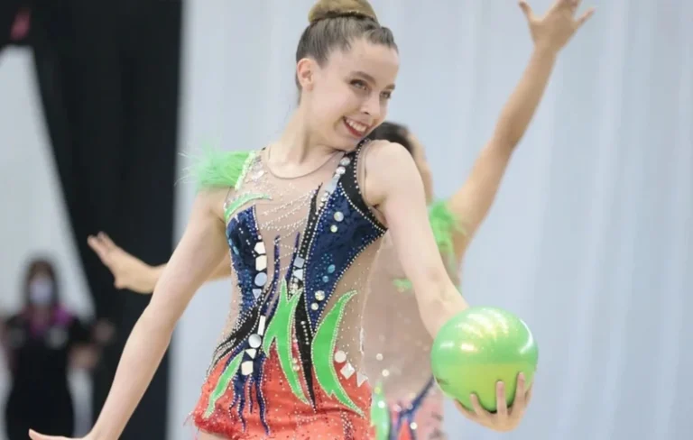 Πέθανε η πρωταθλήτρια της ρυθμική γυμναστικής Ιζαμπέλ Μαρσινάκ: Ήταν 18 ετών – Έπασχε από λέμφωμα Χότζκιν
