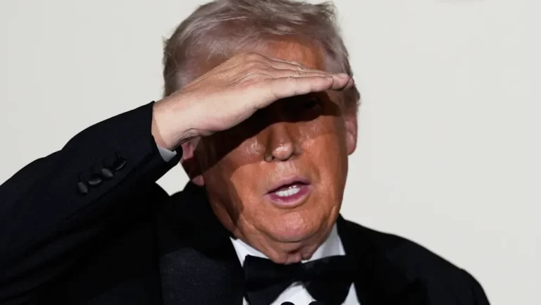 Πιθανός ο πόλεμος με τη Βενεζουέλα, λέει ο Τραμπ