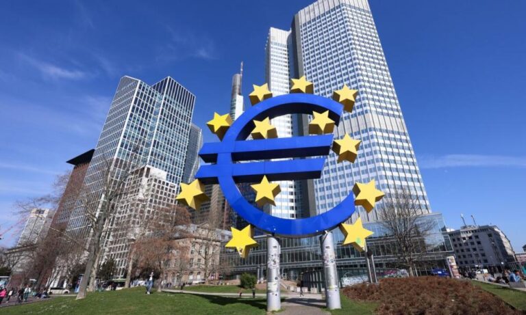 Έγκλημα και τιμωρία για τους Ευρωπαίους – Τι πέρασε η ΕΚΤ σιωπηλά την παραμονή Χριστουγέννων επηρεάζοντας την ζωή 450 εκατ. ανθρώπων