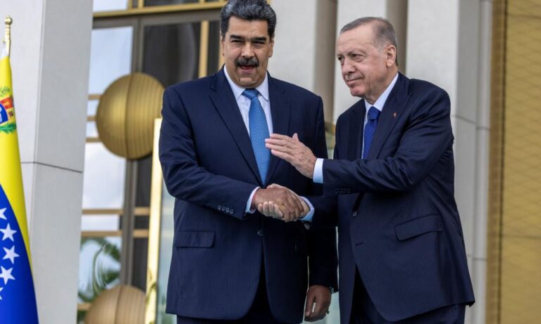 Αυτή είναι η αλήθεια – Ο Μαδούρο έστελνε με πλοία τόνους κοκαΐνη στο καθεστώς Ερντογάν και από εκεί οι Τούρκοι τα μοίραζαν στην Ευρώπη