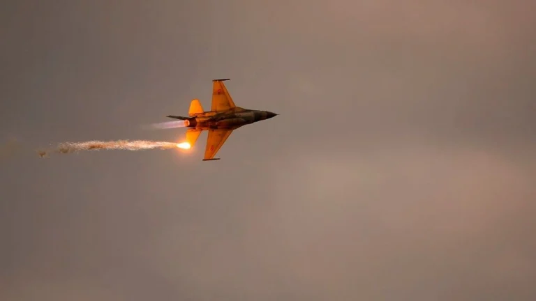 Συναγερμός στη Ρουμανία: Εθεάθησαν ρωσικά drones – Απογειώθηκαν F-16