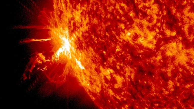 Ποτέ πριν δεν ήμασταν τόσο κοντά στον Ήλιο – Τι αποκάλυψε το ισχυρότερο τηλεσκόπιο