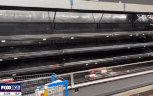 Άδεια ράφια στα σούπερ μάρκετ, ακυρώσεις πτήσεων: Σφοδρή χειμερινή καταιγίδα σαρώνει τις ΗΠΑ