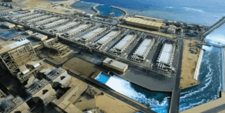 Η Σαουδική Αραβία κατασκευάζει υπόγειο ποταμό που μετατρέπει το θαλασσινό νερό σε πόσιμο και αψηφά την έρημο