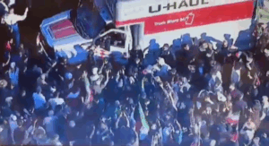 Λος Άντζελες: Φορτηγό έπεσε πάνω σε πλήθος διαδηλωτών κατά του ιρανικού καθεστώτος