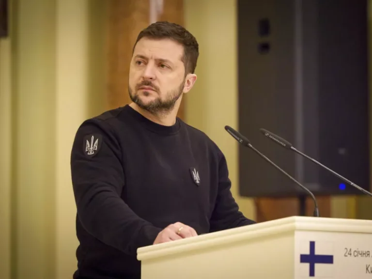 Ο Ζελένσκι κήρυξε σε κατάσταση έκτακτης ανάγκης τον ενεργειακό τομέα της Ουκρανίας