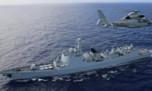 Κατέπλευσαν στα Στενά του Ορμούζ “φορτωμένα” με πυραύλους κινεζικά αντιτορπιλικά Type 052D από την νήσο Χαϊνάν