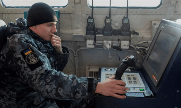 Ρώσοι χάκερς νέκρωσαν τα συστήματα ελέγχου όλου του ουκρανικού πυροβολικού