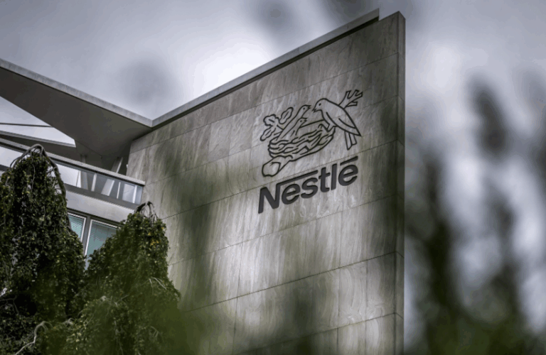 Η Nestle διευρύνει τις ανακλήσεις βρεφικού γάλακτος